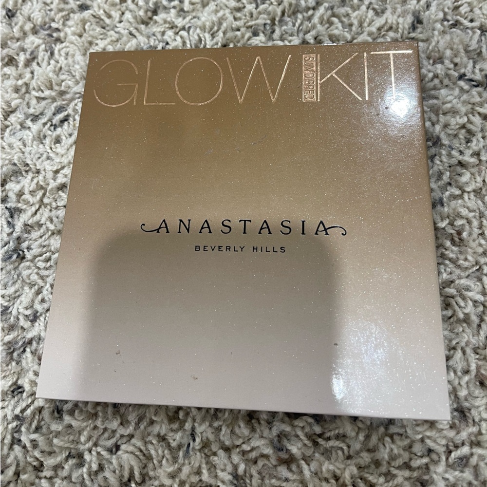 anastasia glow kit